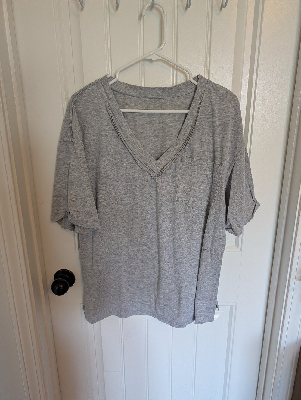 Women's Gray V-Neck Pocket Top